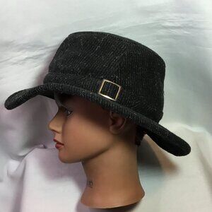 Tilley Endurables Wool Winter Hat Fold Up Ear Flaps TW2 Charcoal Sz 7 1/4 Lined